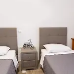 Aroma Cavas Apartment Pýrgos