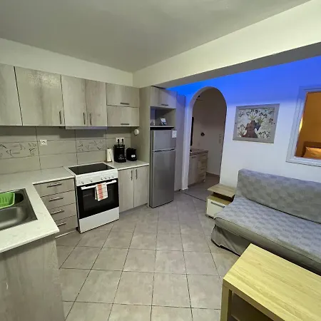 Aroma Cavas Apartmán *