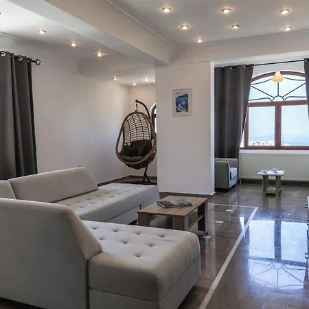 Apartament Aroma Cavas Pýrgos