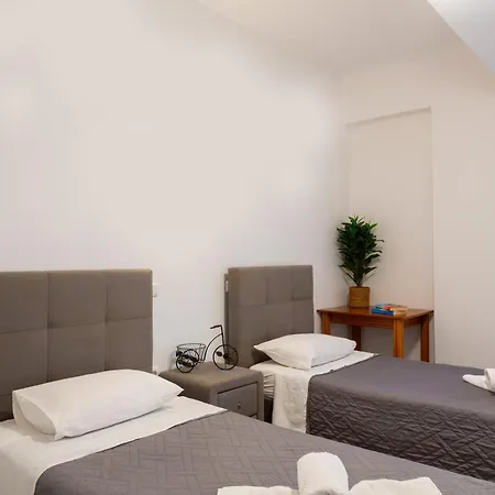 Aroma Cavas Apartament Pýrgos