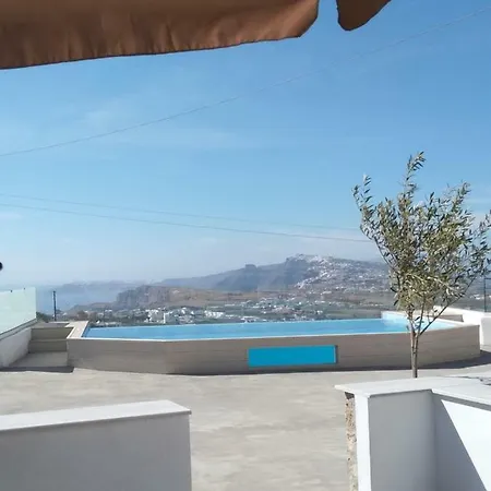 Aroma Cavas * Pýrgos