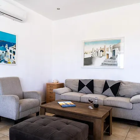 Aroma Cavas Apartment Pyrgos Kallistis