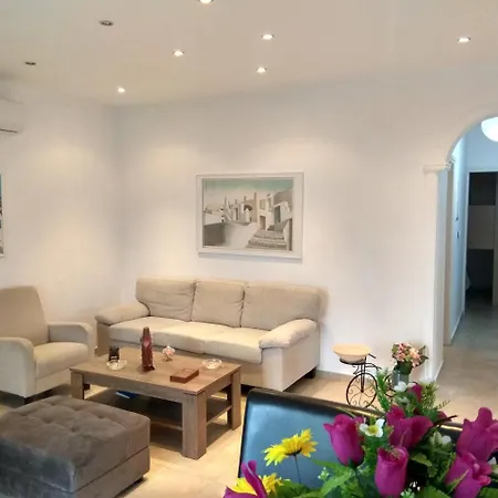 Aroma Cavas Apartment *